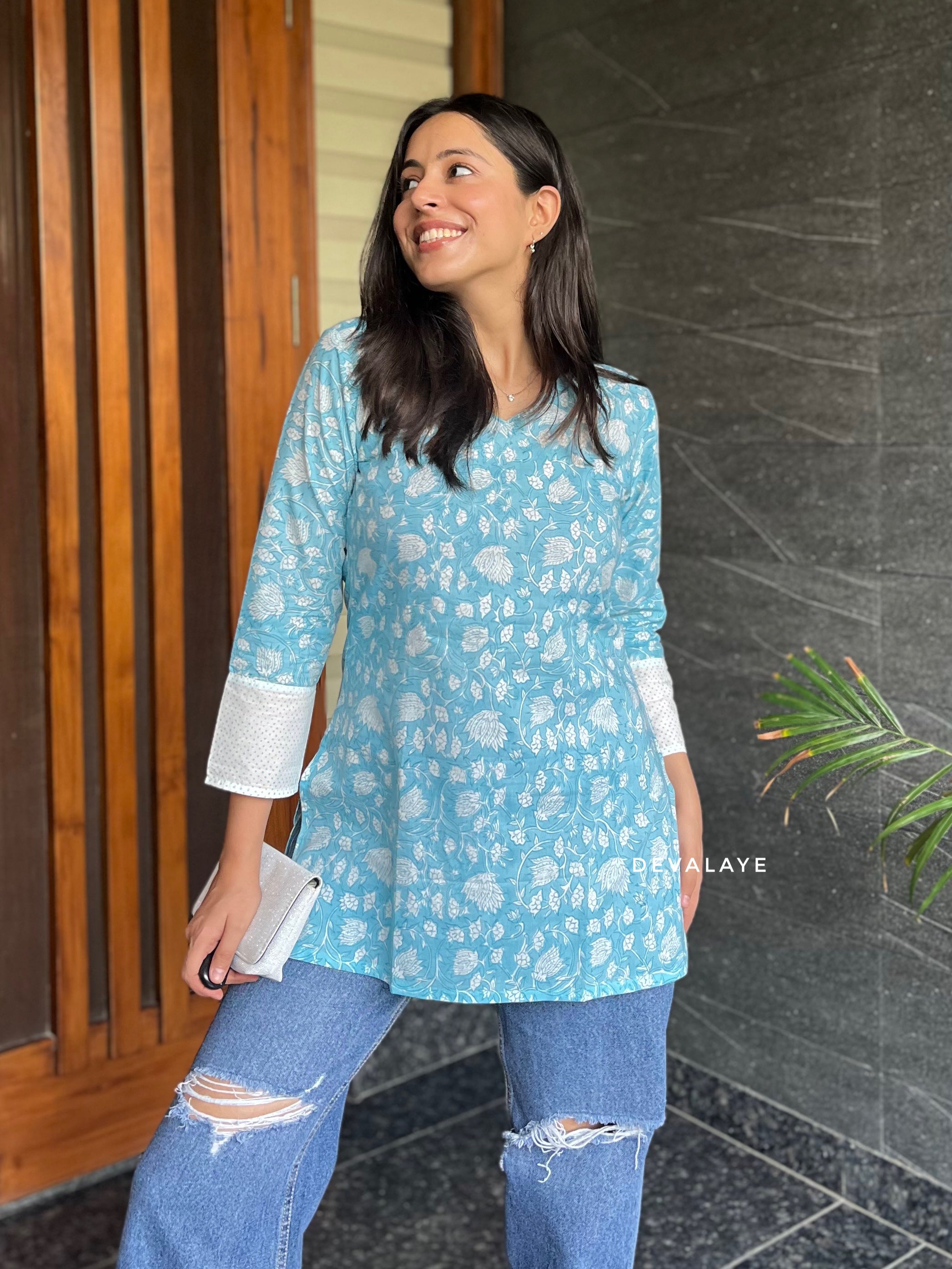Sara Top Blue