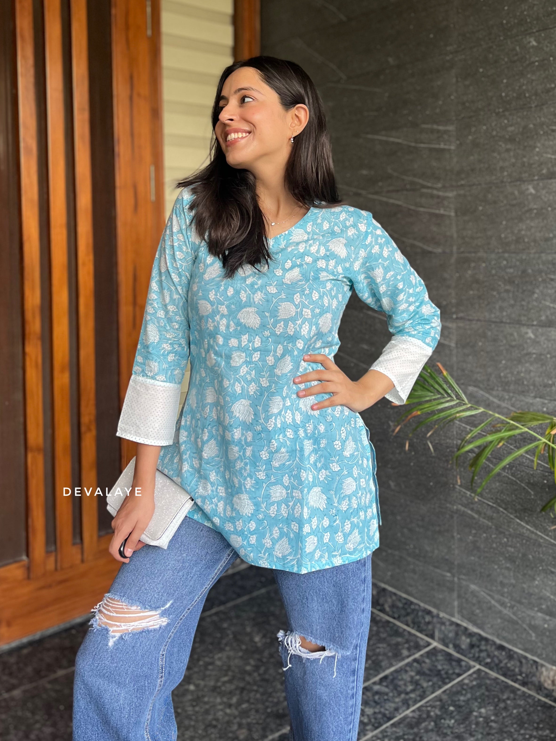 Sara Top Blue