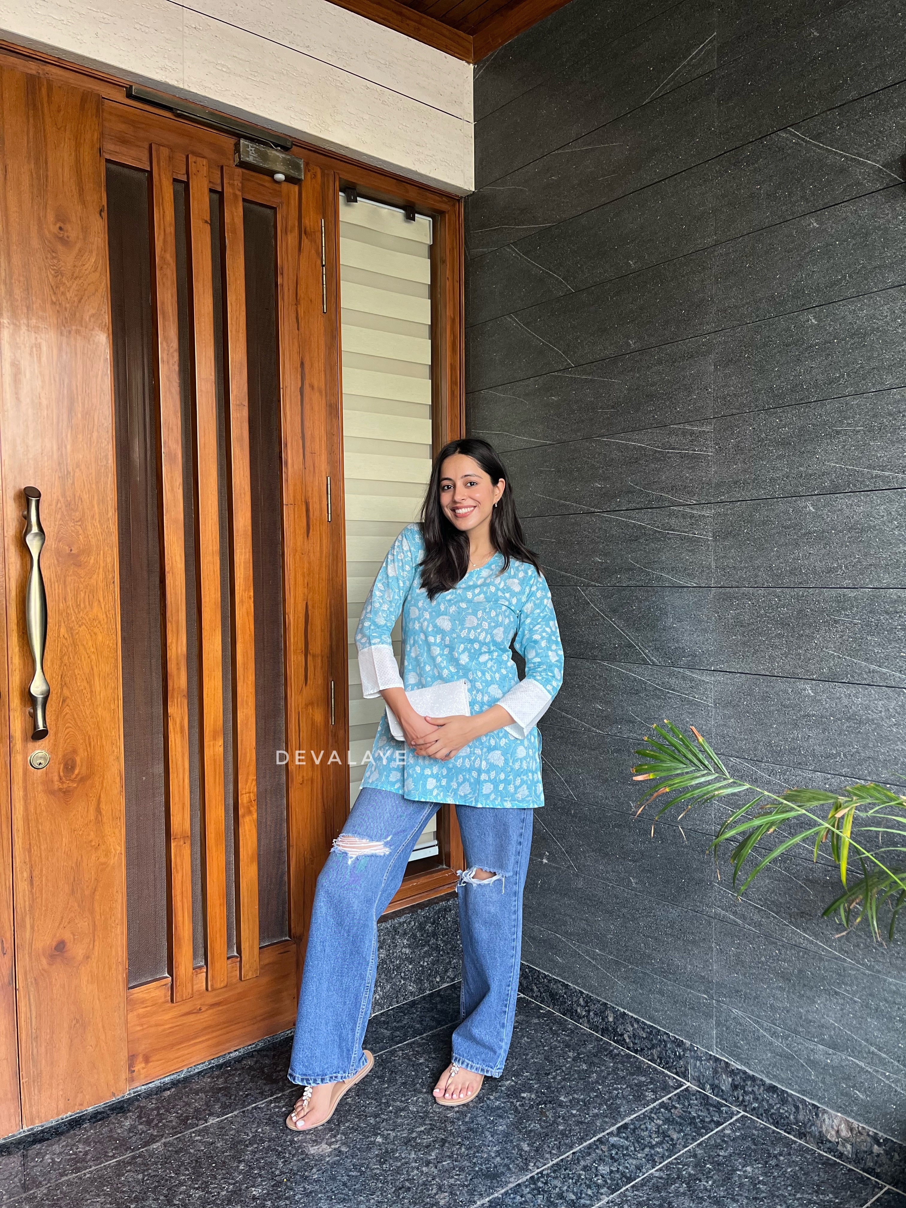 Sara Top Blue