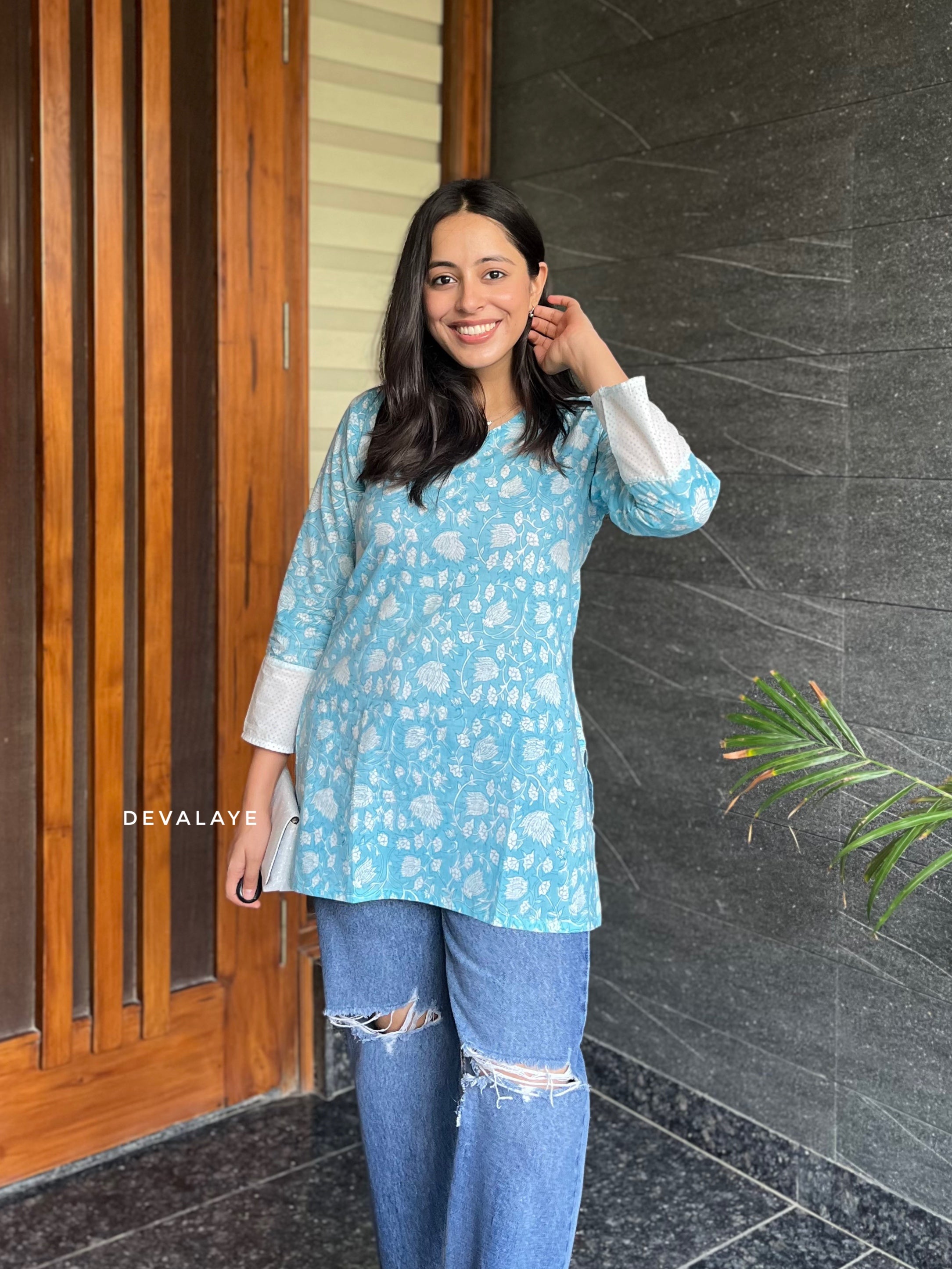 Sara Top Blue