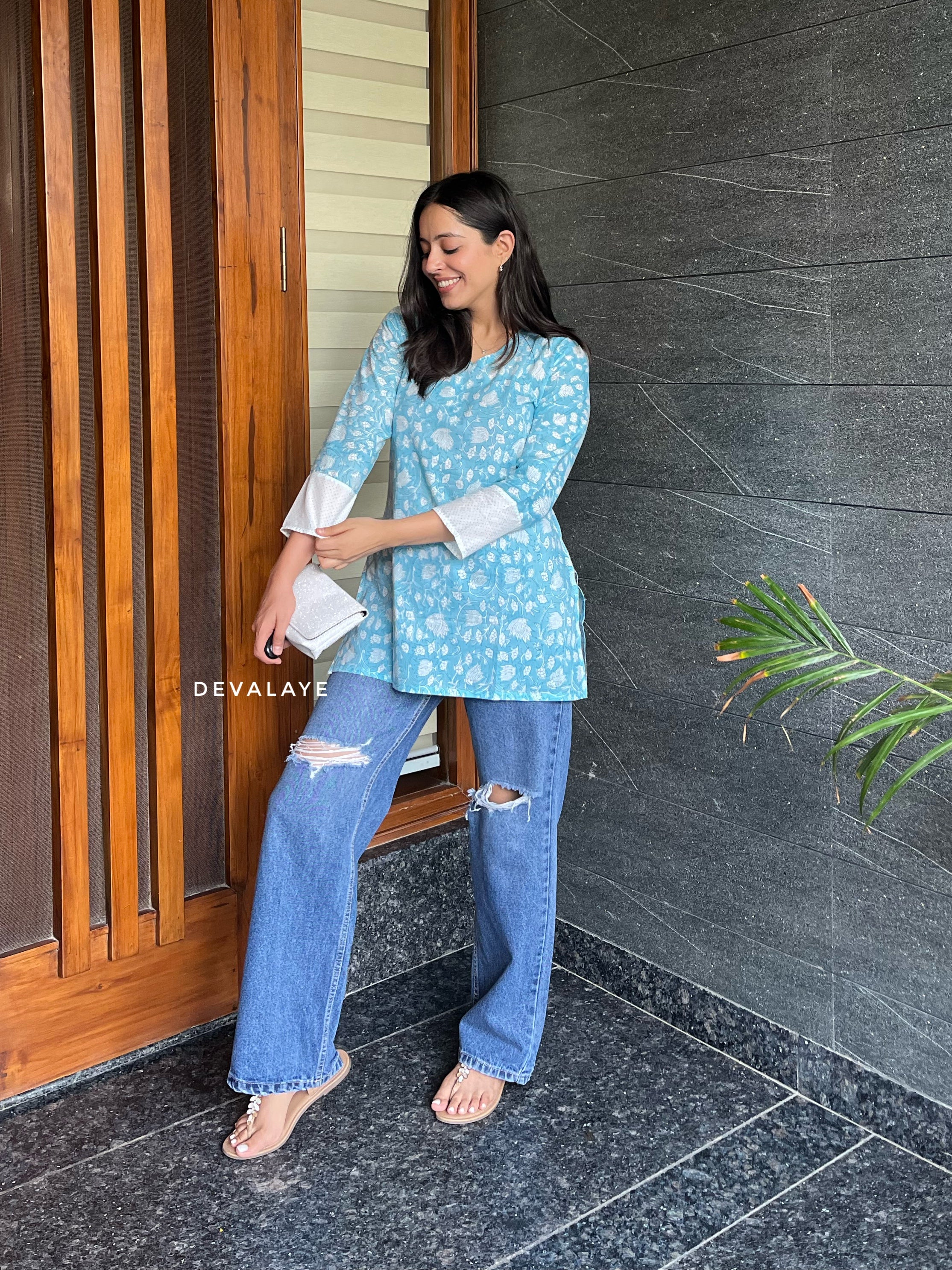 Sara Top Blue