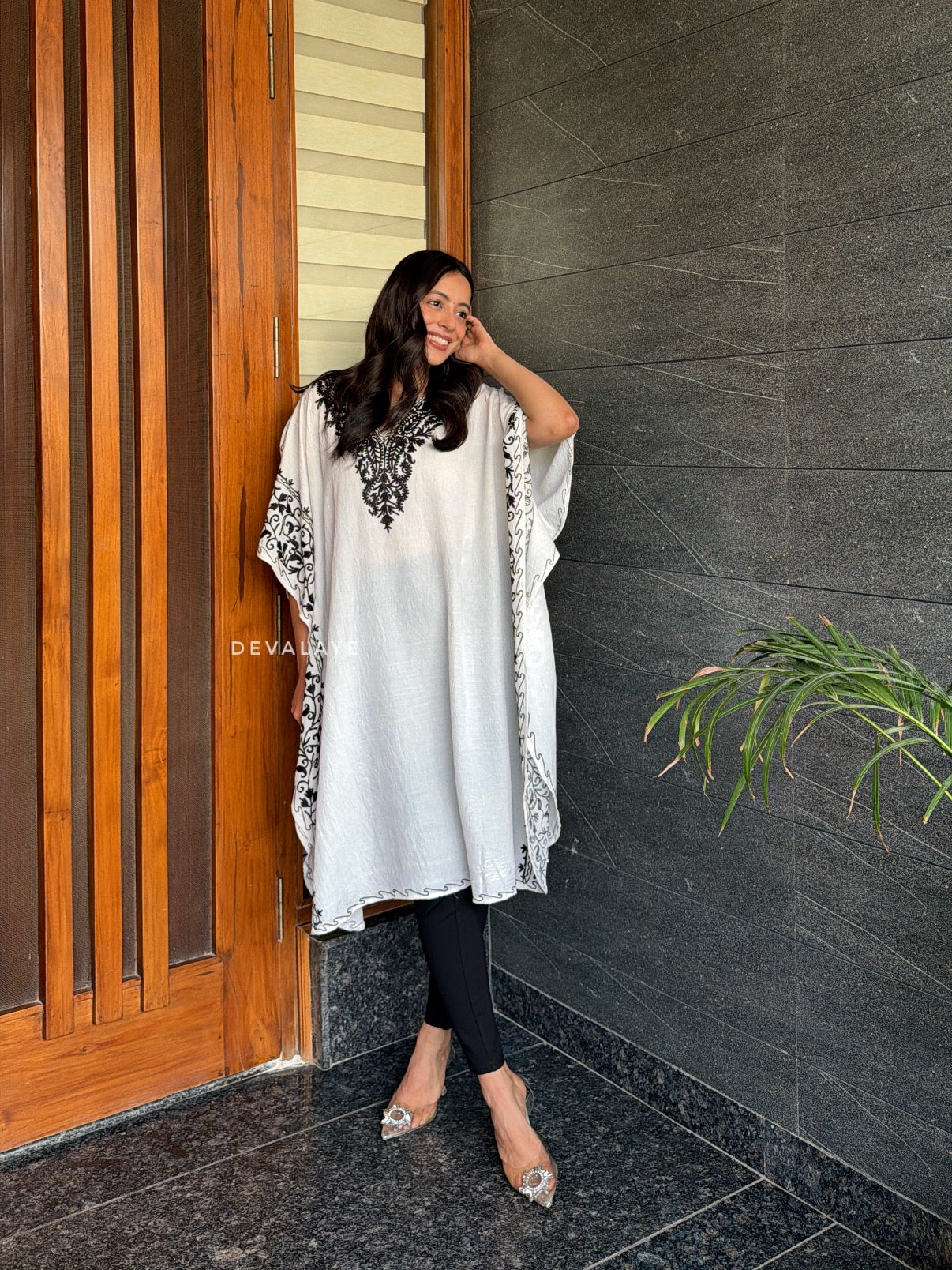 Zoya Kaftaan White