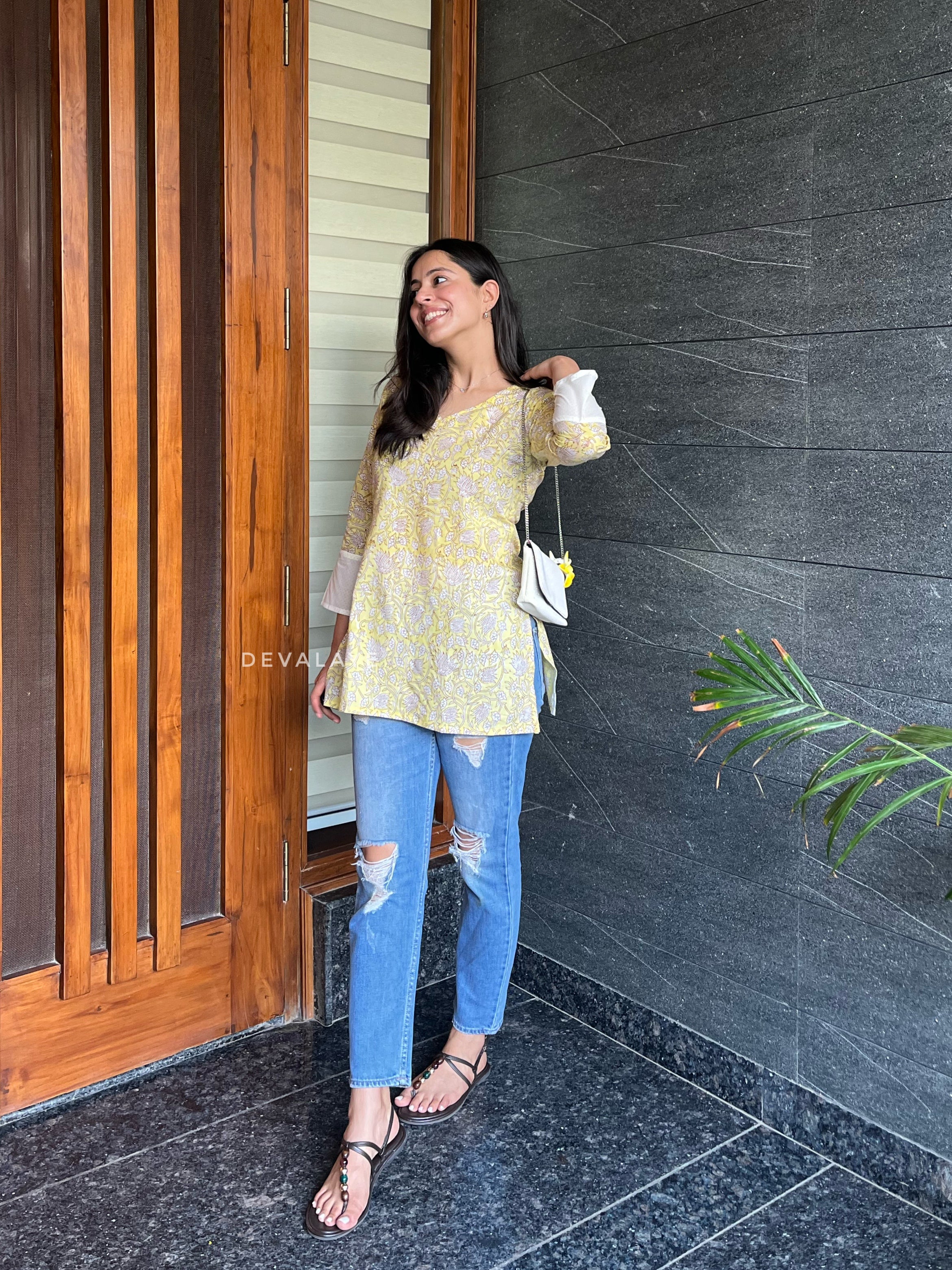Sara Top Yellow