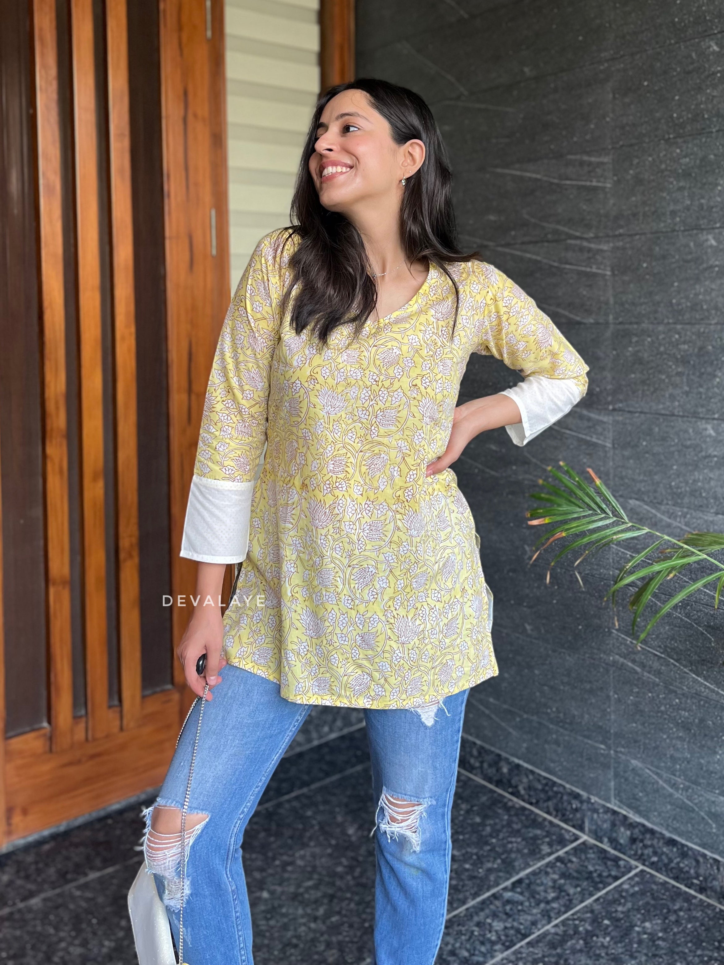 Sara Top Yellow