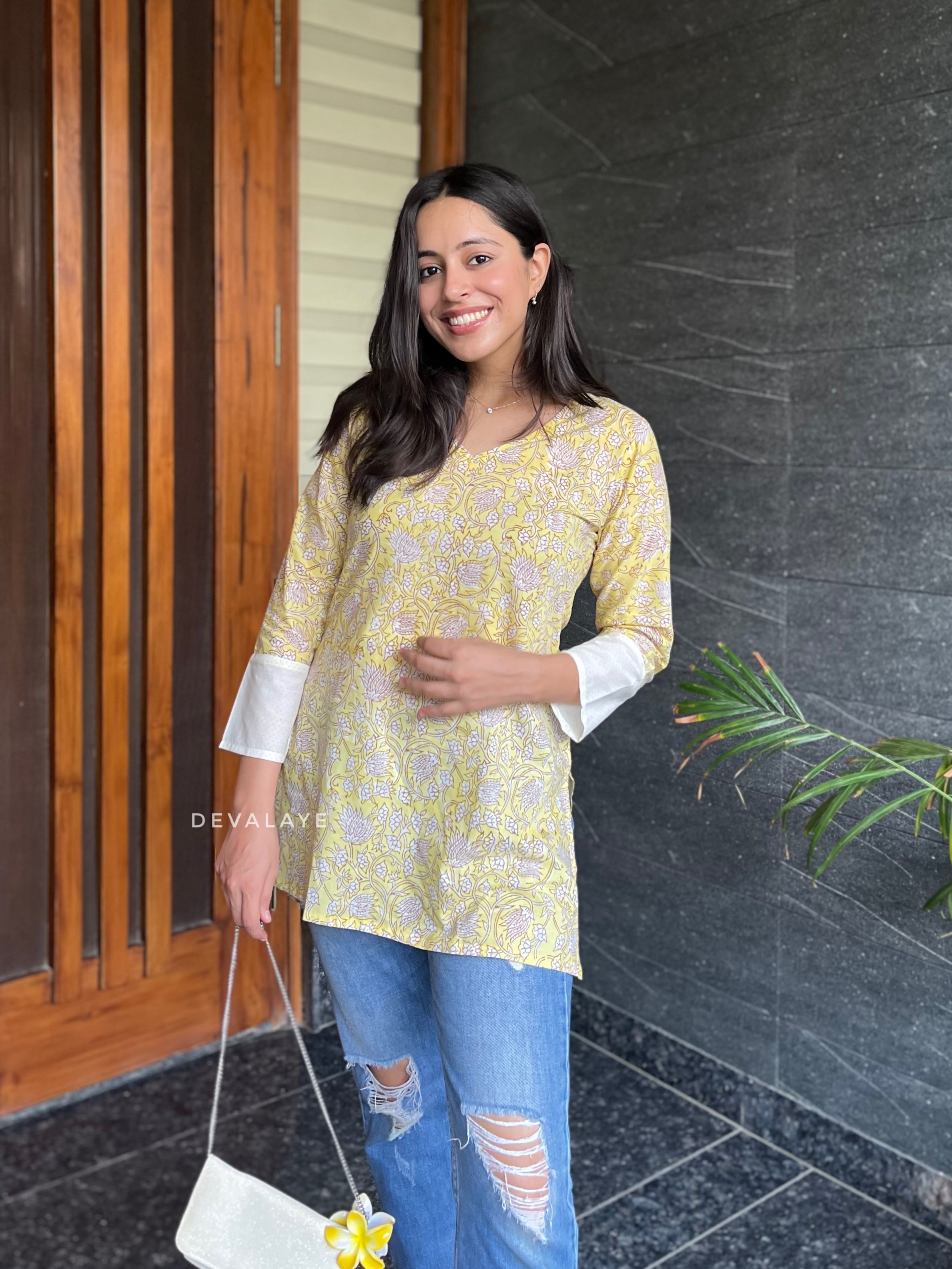 Sara Top Yellow