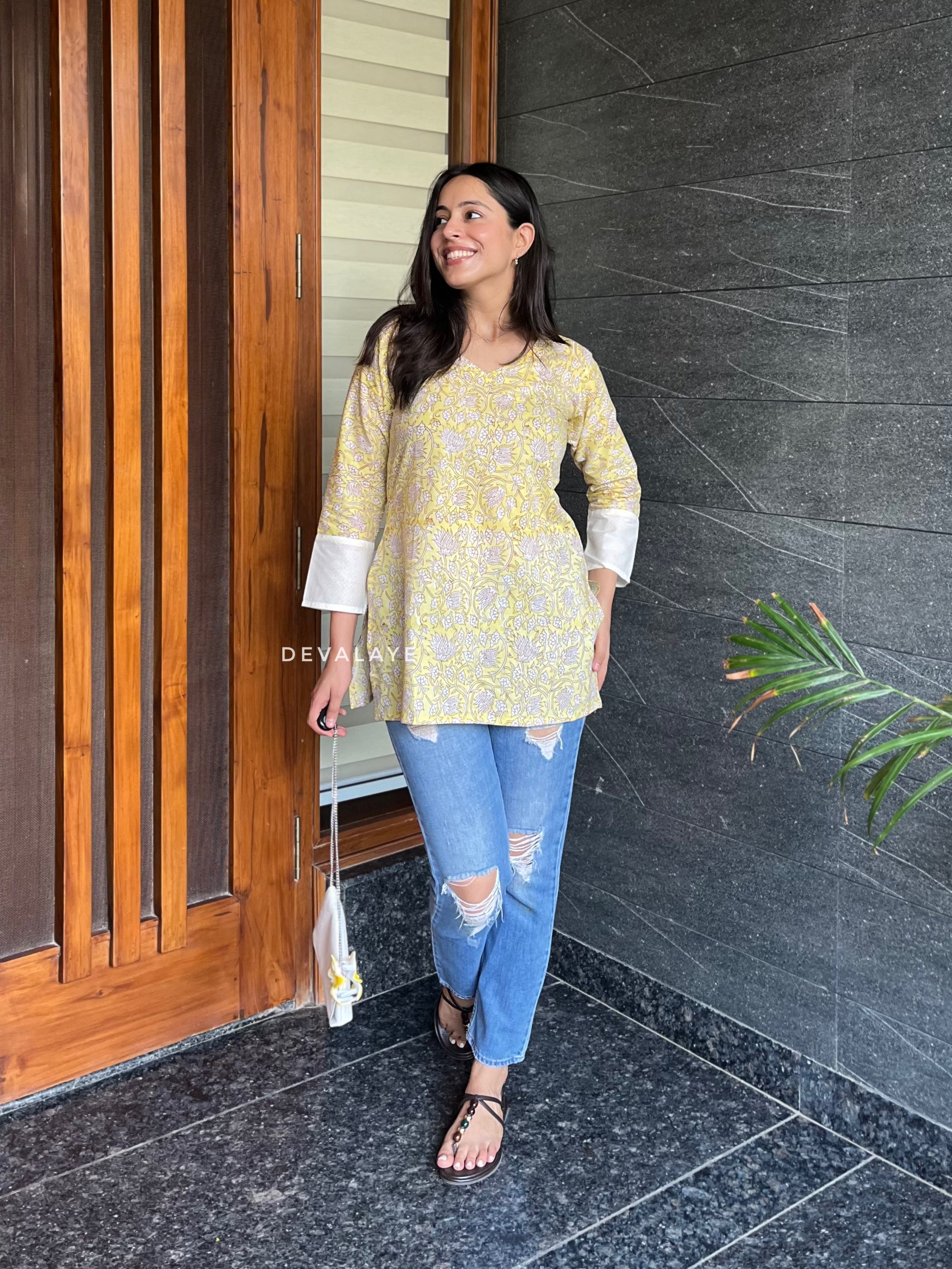 Sara Top Yellow