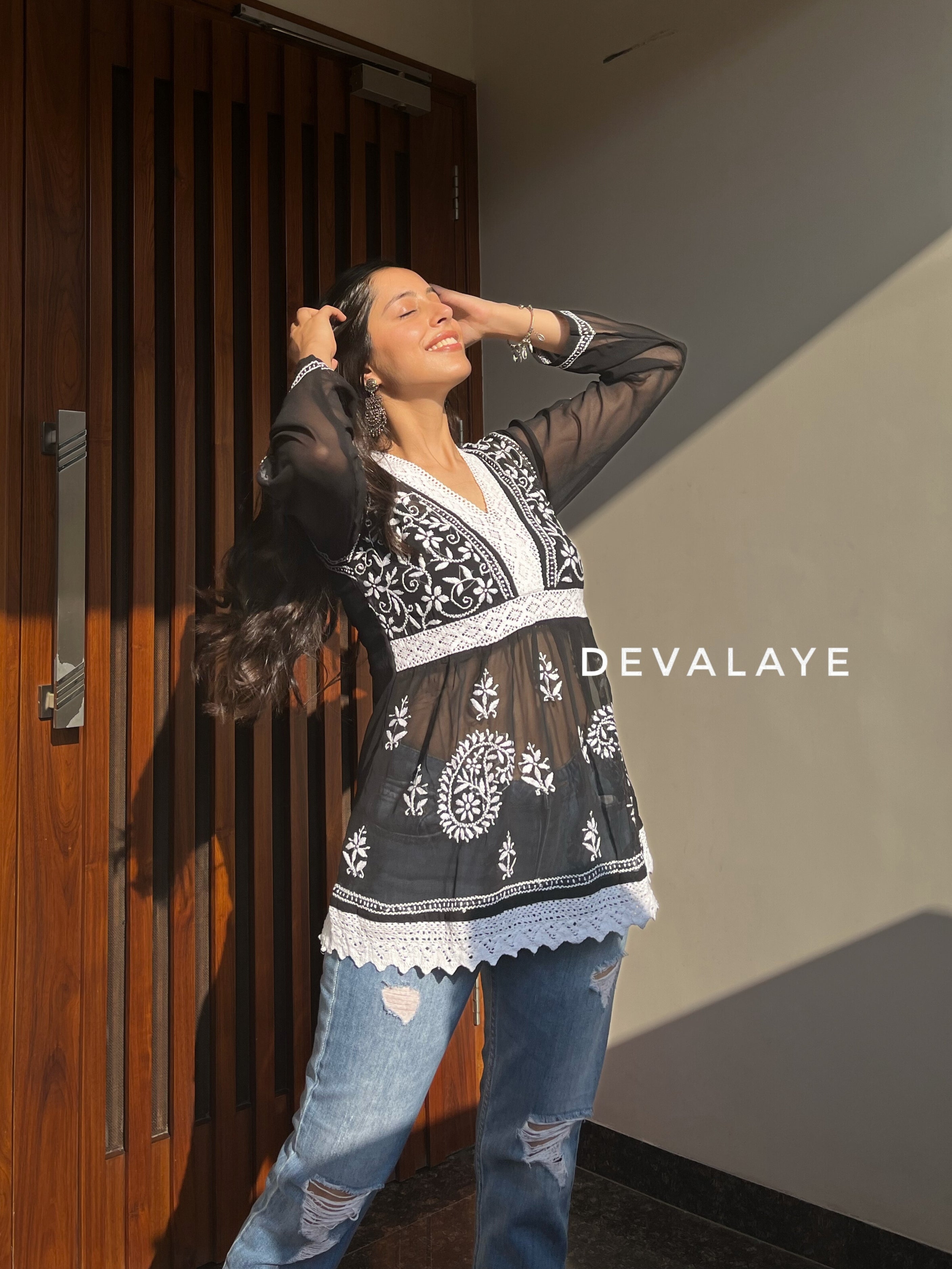 Lace Top Black Paisley