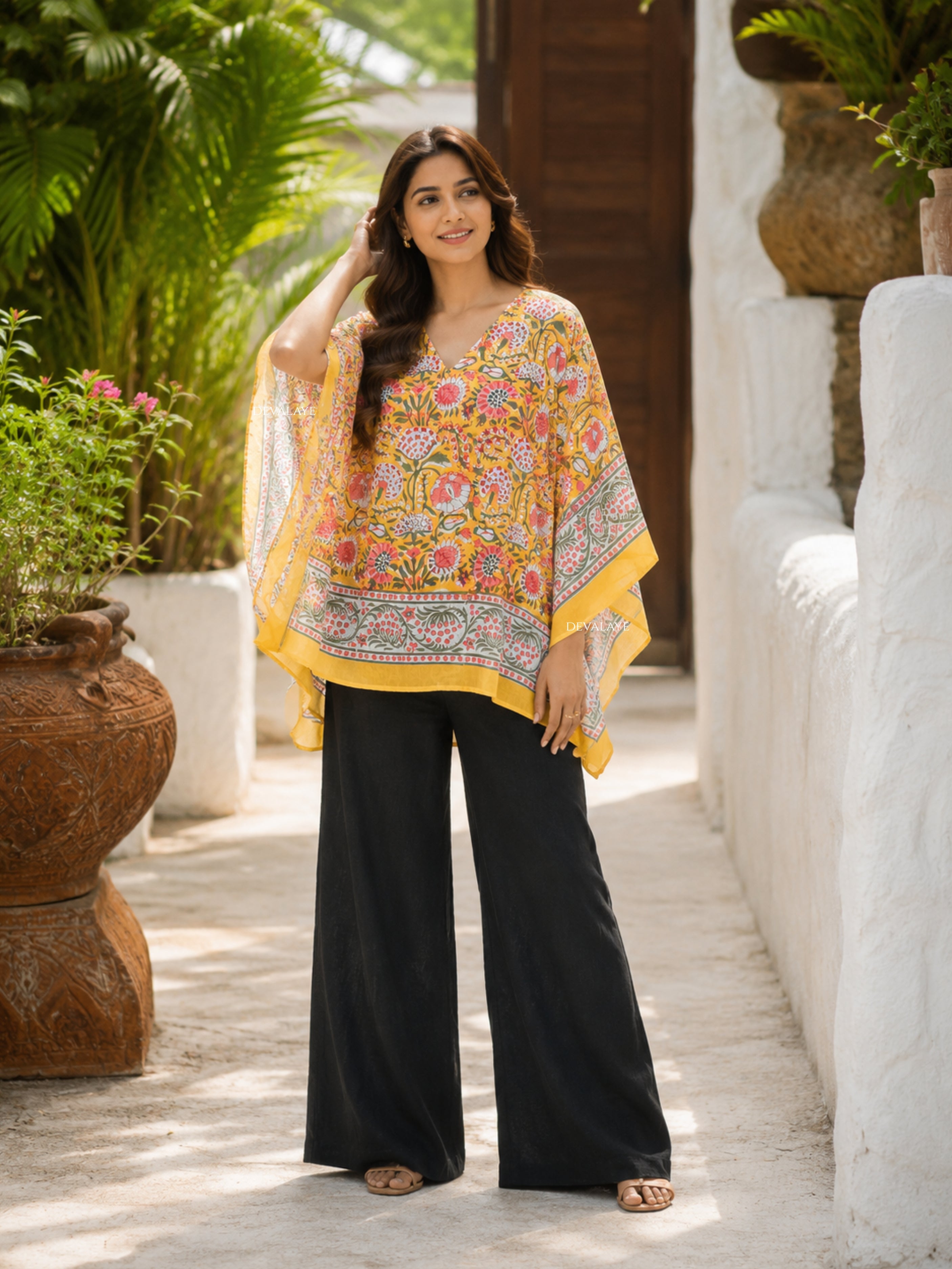 Vera Kaftaan Yellow